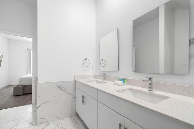 384 FAMAGUSTA DRIVE, Davenport, FL 33896