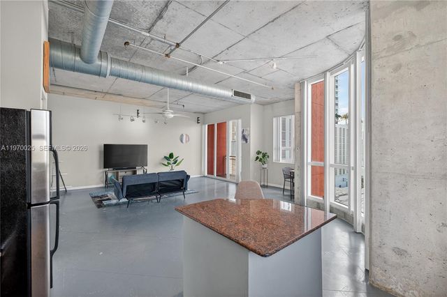 2001 Biscayne Blvd 2612, Miami, FL 33137