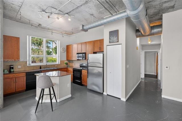 2001 Biscayne Blvd 2612, Miami, FL 33137