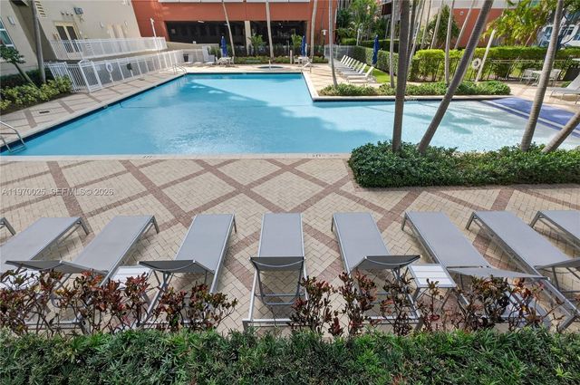 2001 Biscayne Blvd 2612, Miami, FL 33137