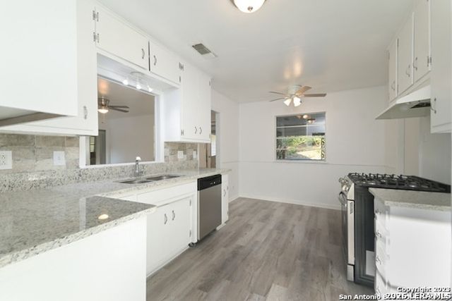 3611 LARKHILL, San Antonio, TX 78228