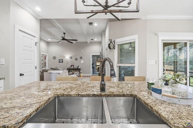 107 New Hope Drive, Perry, GA 31069