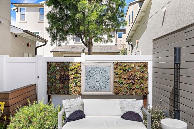 26 Yerra, Rancho Mission Viejo, CA 92694
