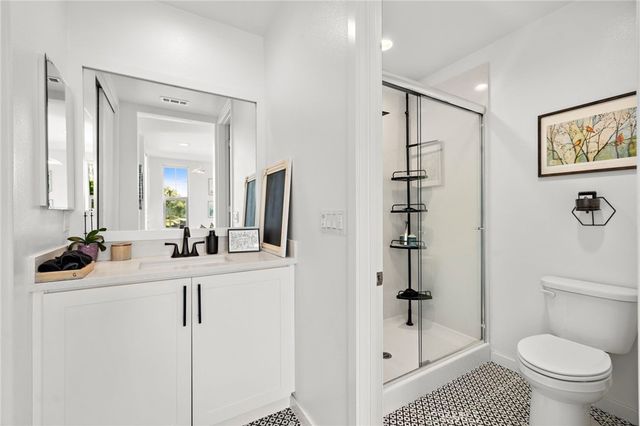 26 Yerra, Rancho Mission Viejo, CA 92694