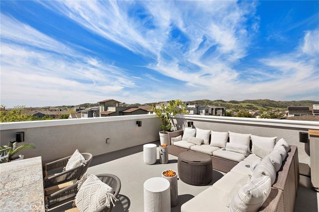 26 Yerra, Rancho Mission Viejo, CA 92694