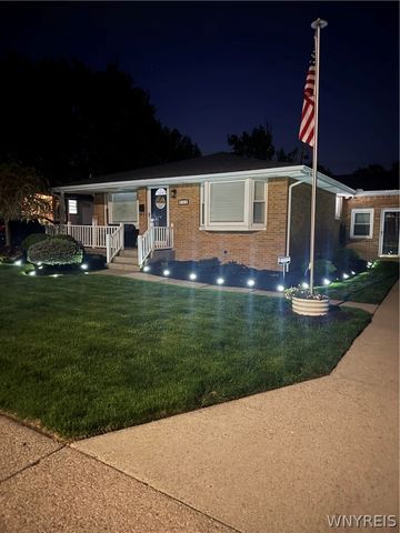 49 Marilyn Drive, West Seneca, NY 14224