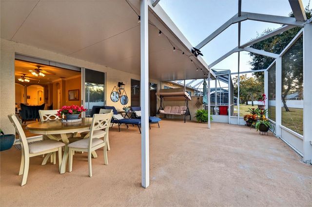 19128 LAKE AUDUBON DRIVE, Tampa, FL 33647