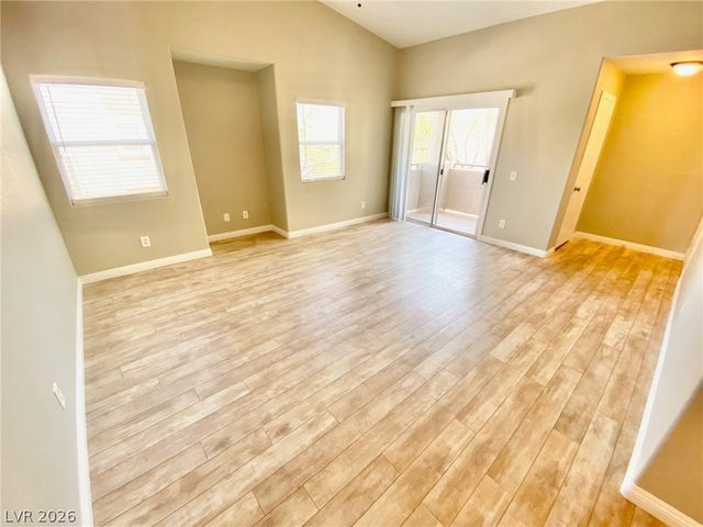 2153 Jade Creek Street 207, Las Vegas, NV 89117