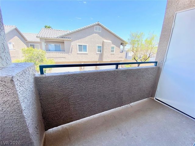 2153 Jade Creek Street 207, Las Vegas, NV 89117