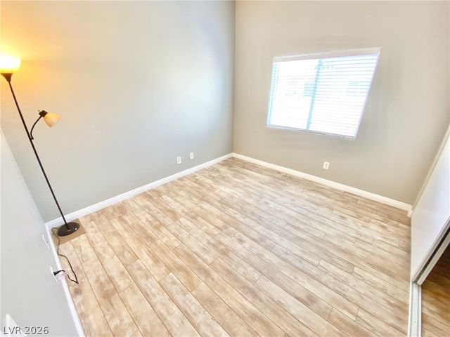 2153 Jade Creek Street 207, Las Vegas, NV 89117