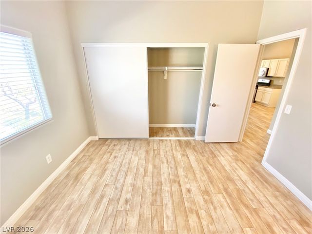 2153 Jade Creek Street 207, Las Vegas, NV 89117