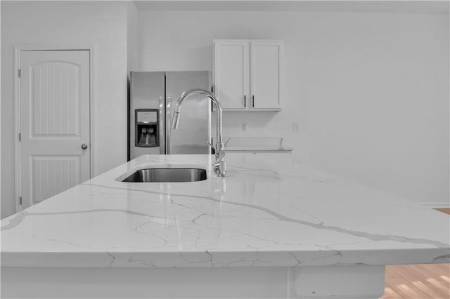 418 Lake Ridge Lane, Fairburn, GA 30213