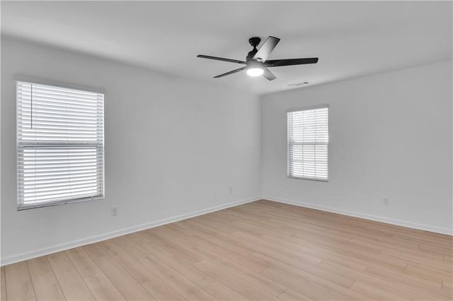 418 Lake Ridge Lane, Fairburn, GA 30213