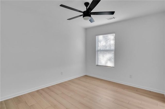 418 Lake Ridge Lane, Fairburn, GA 30213