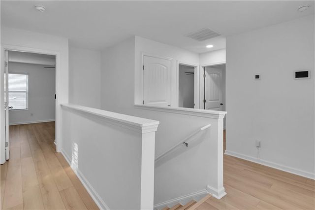 418 Lake Ridge Lane, Fairburn, GA 30213