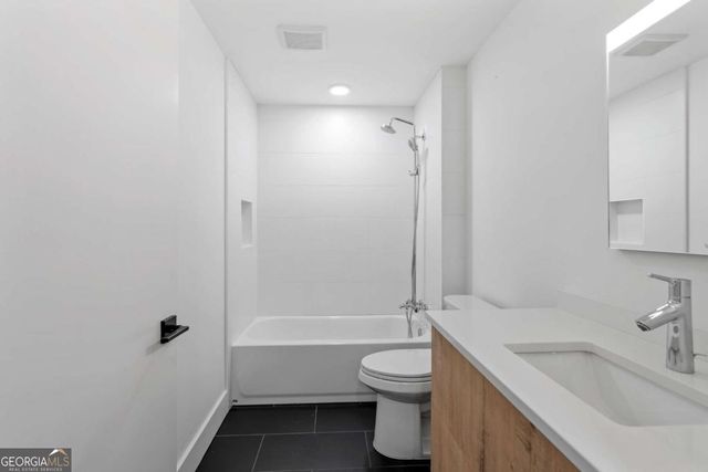 346 Peters Street SW 105, Atlanta, GA 30313