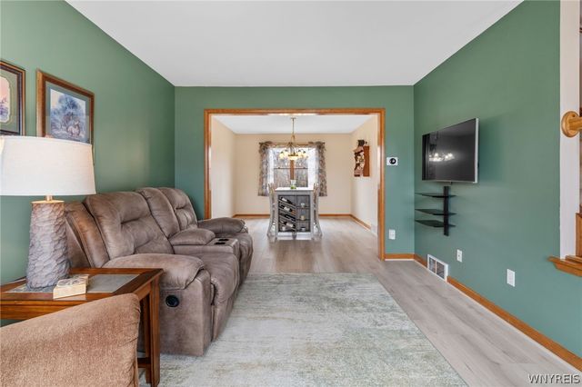4620 Thornwood Court, Hamburg, NY 14075