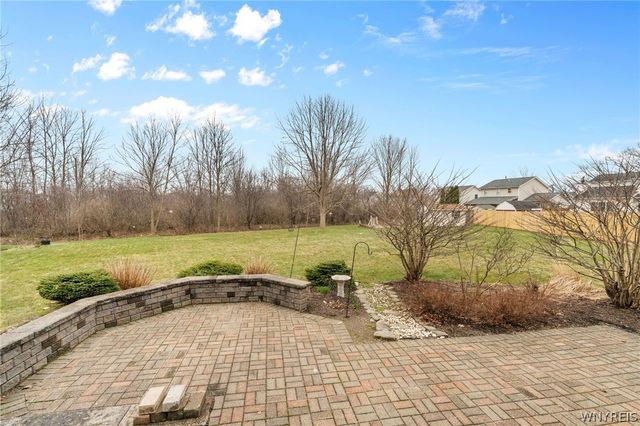 4620 Thornwood Court, Hamburg, NY 14075