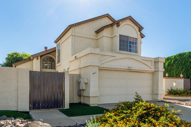 501 E TOPEKA Drive, Phoenix, AZ 85024