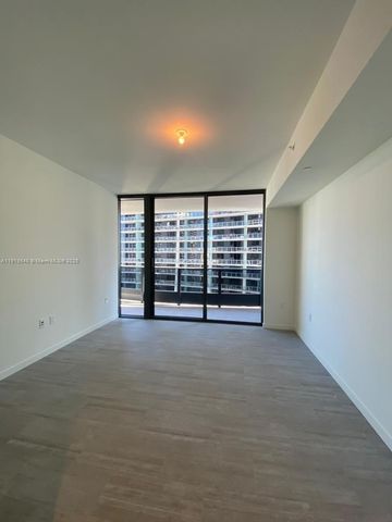 1000 Brickell Plz 3207, Miami, FL 33131