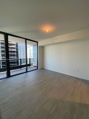 1000 Brickell Plz 3207, Miami, FL 33131