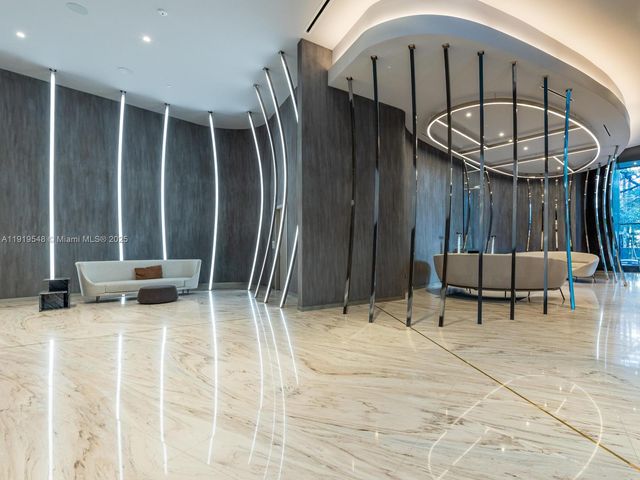 1000 Brickell Plz 3207, Miami, FL 33131