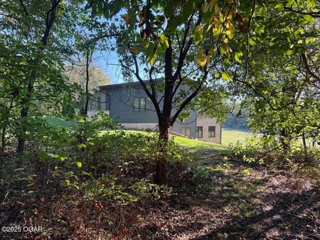 7777 Cr-110, Carthage, MO 64836