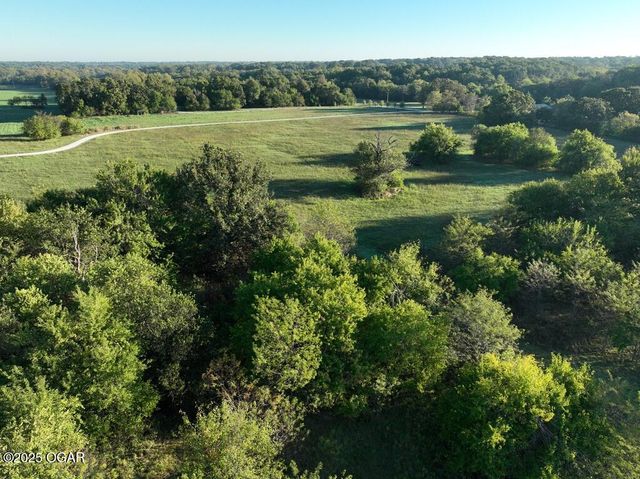 7777 Cr-110, Carthage, MO 64836