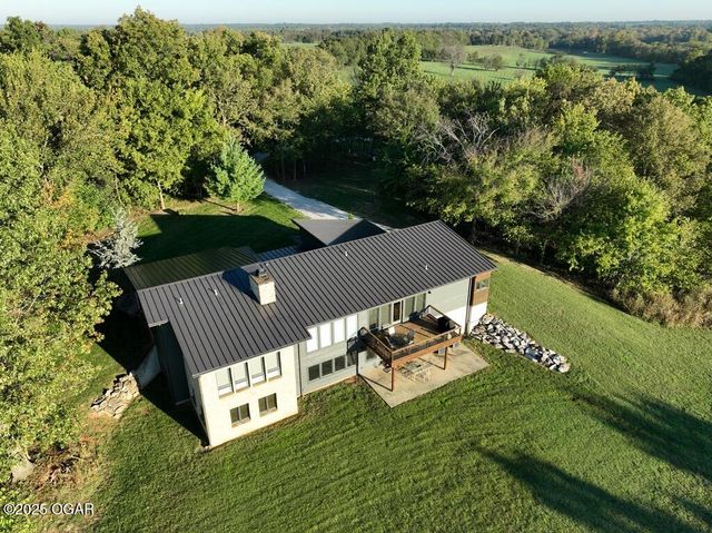 7777 Cr-110, Carthage, MO 64836