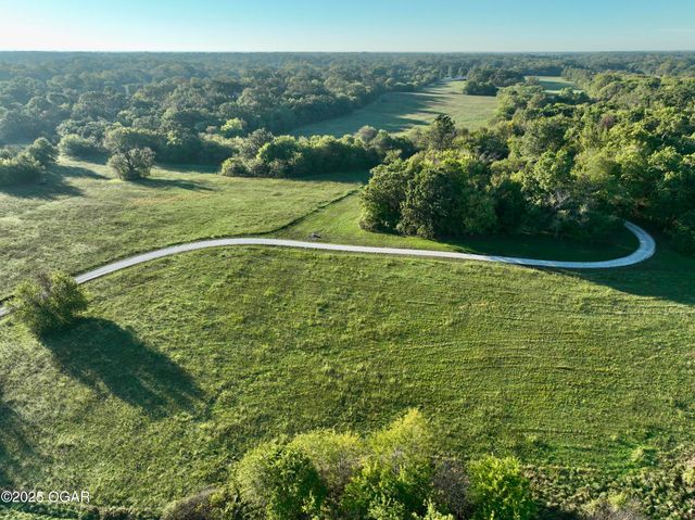 7777 Cr-110, Carthage, MO 64836