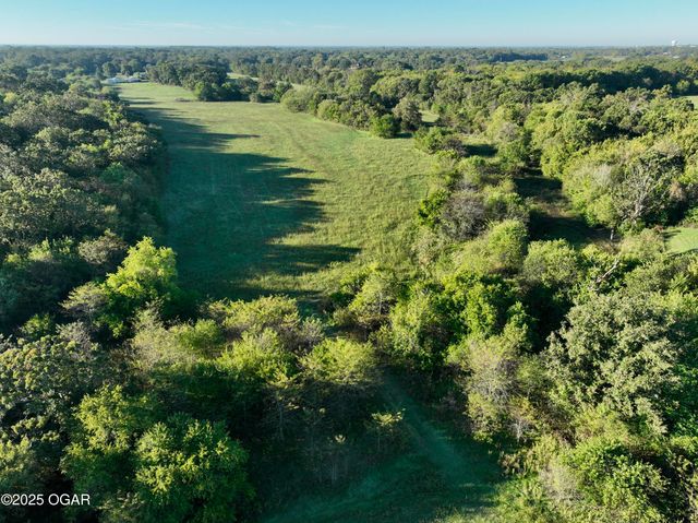 7777 Cr-110, Carthage, MO 64836