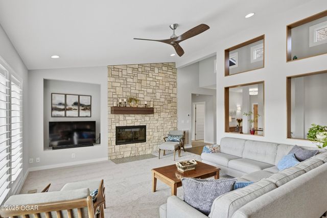 7777 Cr-110, Carthage, MO 64836