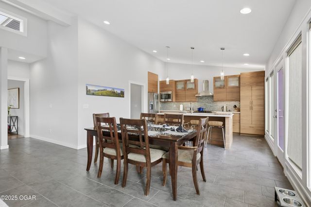 7777 Cr-110, Carthage, MO 64836