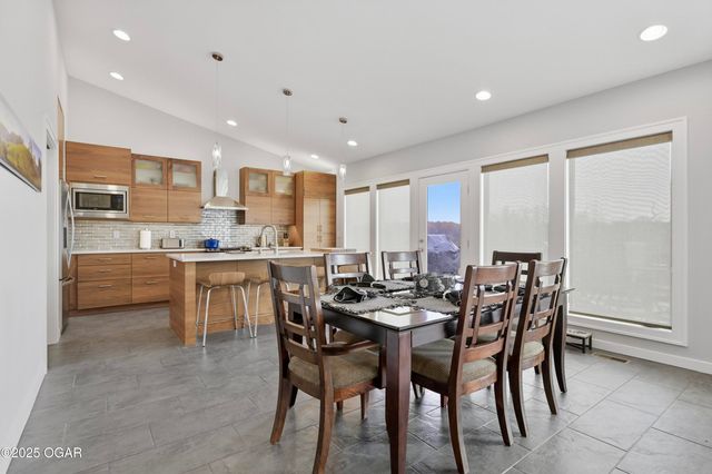 7777 Cr-110, Carthage, MO 64836