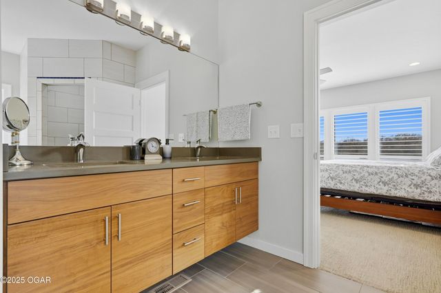 7777 Cr-110, Carthage, MO 64836