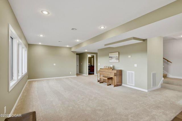 7777 Cr-110, Carthage, MO 64836