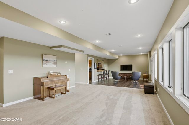 7777 Cr-110, Carthage, MO 64836