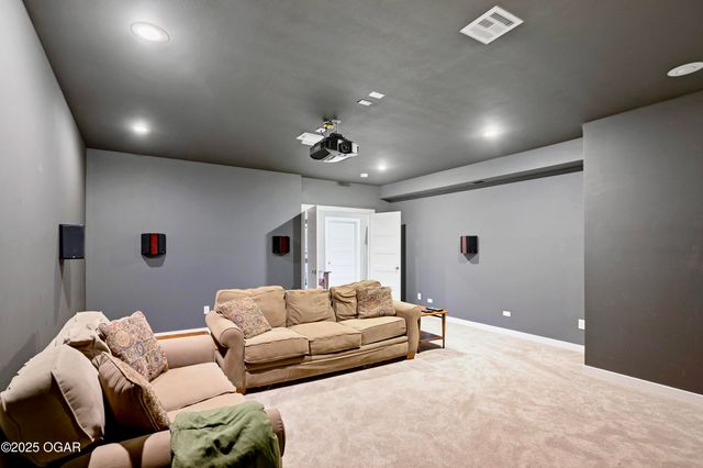 7777 Cr-110, Carthage, MO 64836