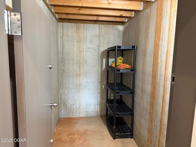 7777 Cr-110, Carthage, MO 64836