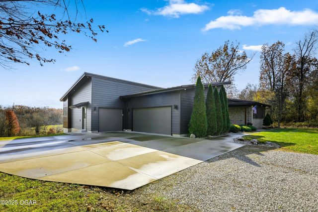 7777 Cr-110, Carthage, MO 64836