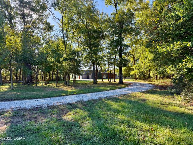 7777 Cr-110, Carthage, MO 64836