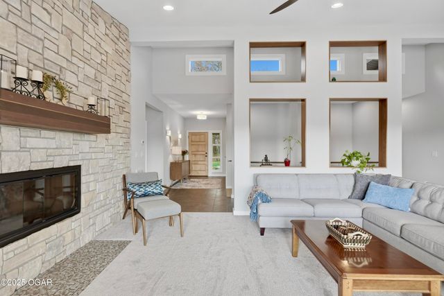 7777 Cr-110, Carthage, MO 64836