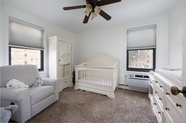 1 Jefferson Avenue A5, Rockville Centre, NY 11570