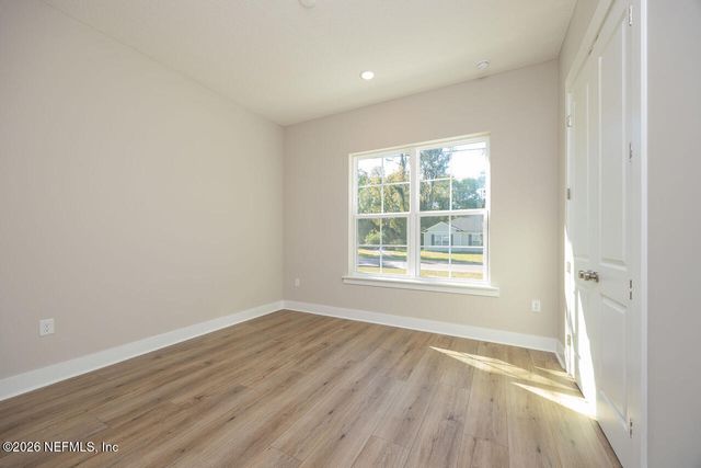 102 ORANGE TREE Road, East Palatka, FL 32131