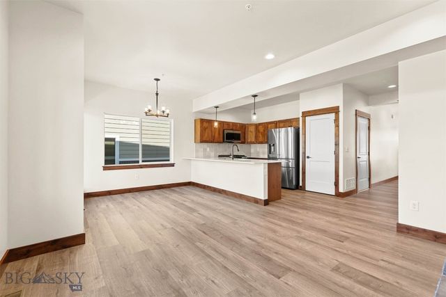 1051 Baxter Creek Way E, Bozeman, MT 59718