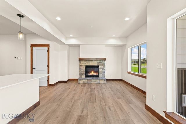 1051 Baxter Creek Way E, Bozeman, MT 59718