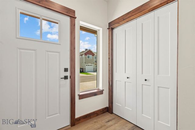 1051 Baxter Creek Way E, Bozeman, MT 59718