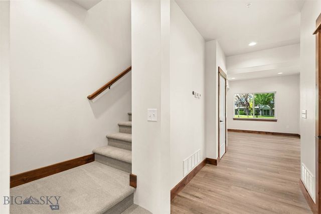 1051 Baxter Creek Way E, Bozeman, MT 59718