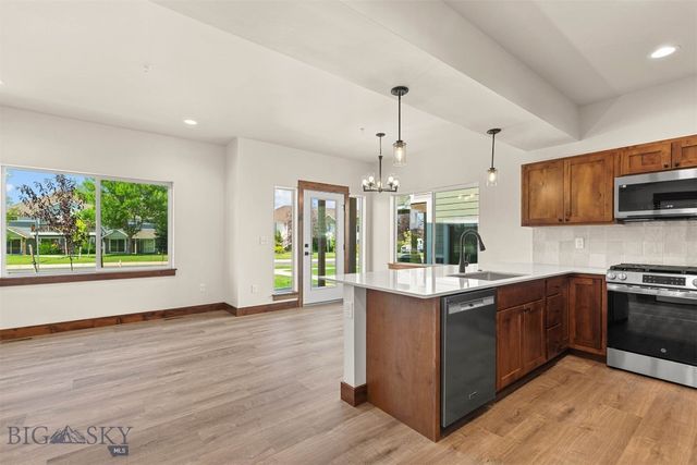 1051 Baxter Creek Way E, Bozeman, MT 59718