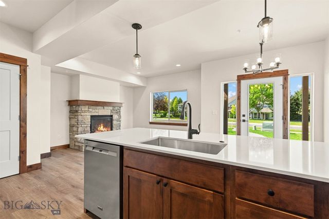 1051 Baxter Creek Way E, Bozeman, MT 59718